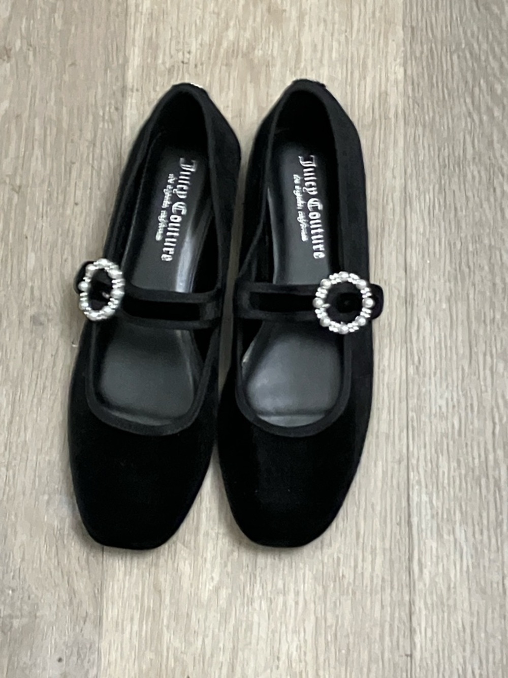 New JUICY COUTURE Black Velvet Mary Jane Shoes Size:8.5